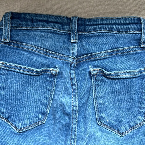 L.T.J High Waisted Jeans (Medium Wash) Frayed Bottoms - Picture 6 of 6